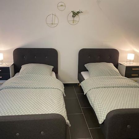 Gemuetliche Wohnung آهاوس المظهر الخارجي الصورة
